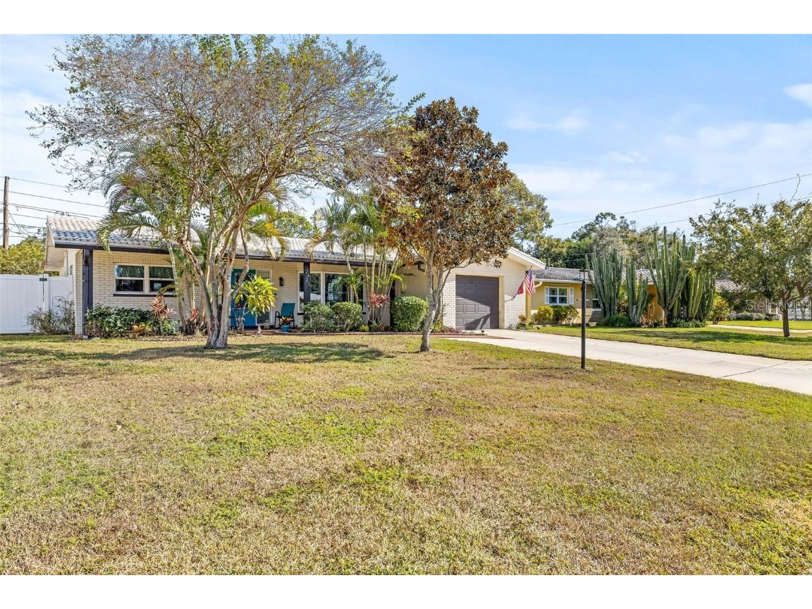 2423 Rutland Lane Clearwater FL 33763 TB8449435 image3