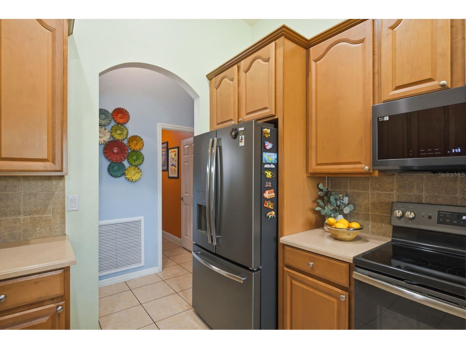 2423 Triggerfish Court Holiday FL 34691 TB8490796 image11