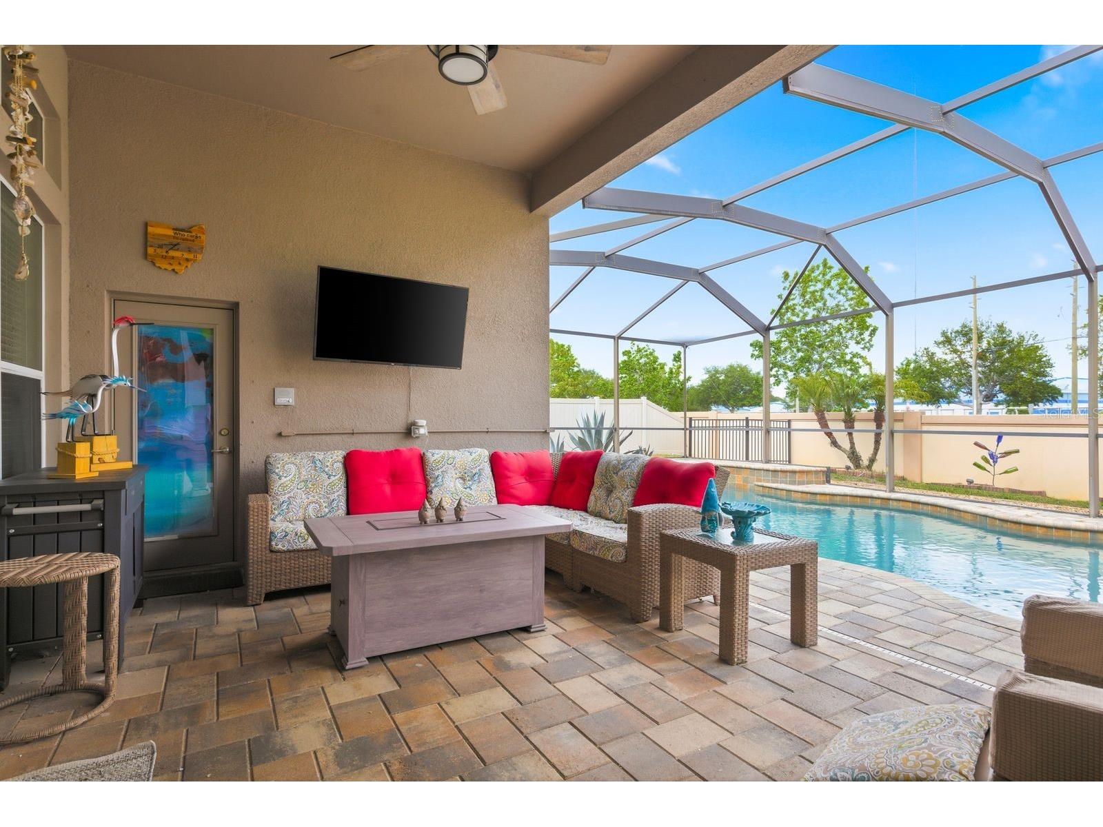 2423 Triggerfish Court Holiday FL 34691 TB8490796 image60