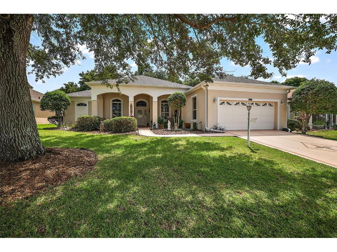 24239 Belle Mede Drive Leesburg FL 34748 G5082736 image1