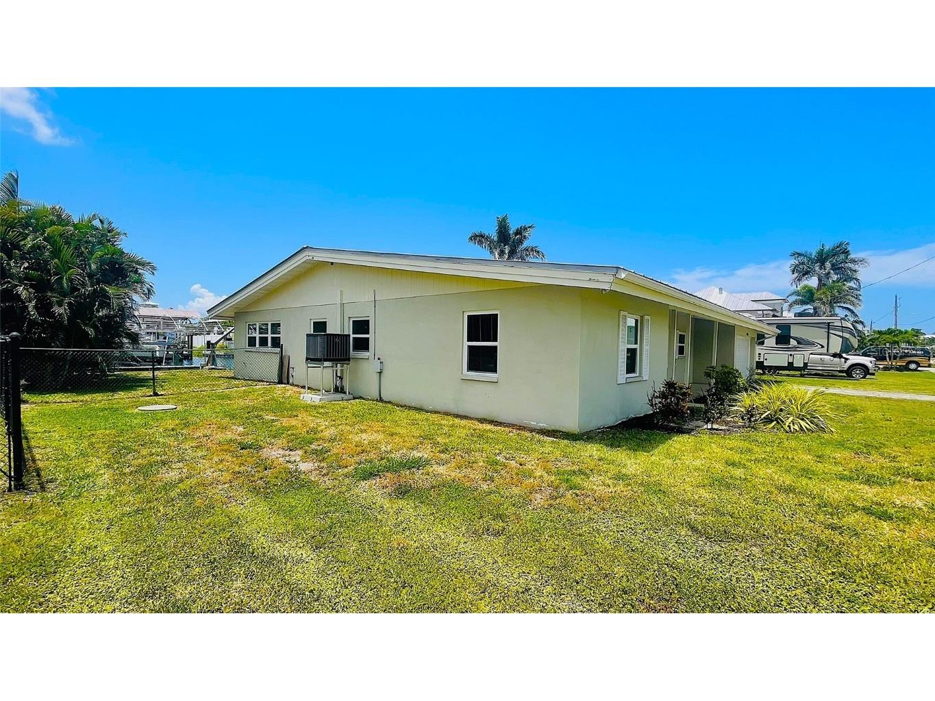 24239 Yacht Club Boulevard Punta Gorda FL 33955 C7510656 image32