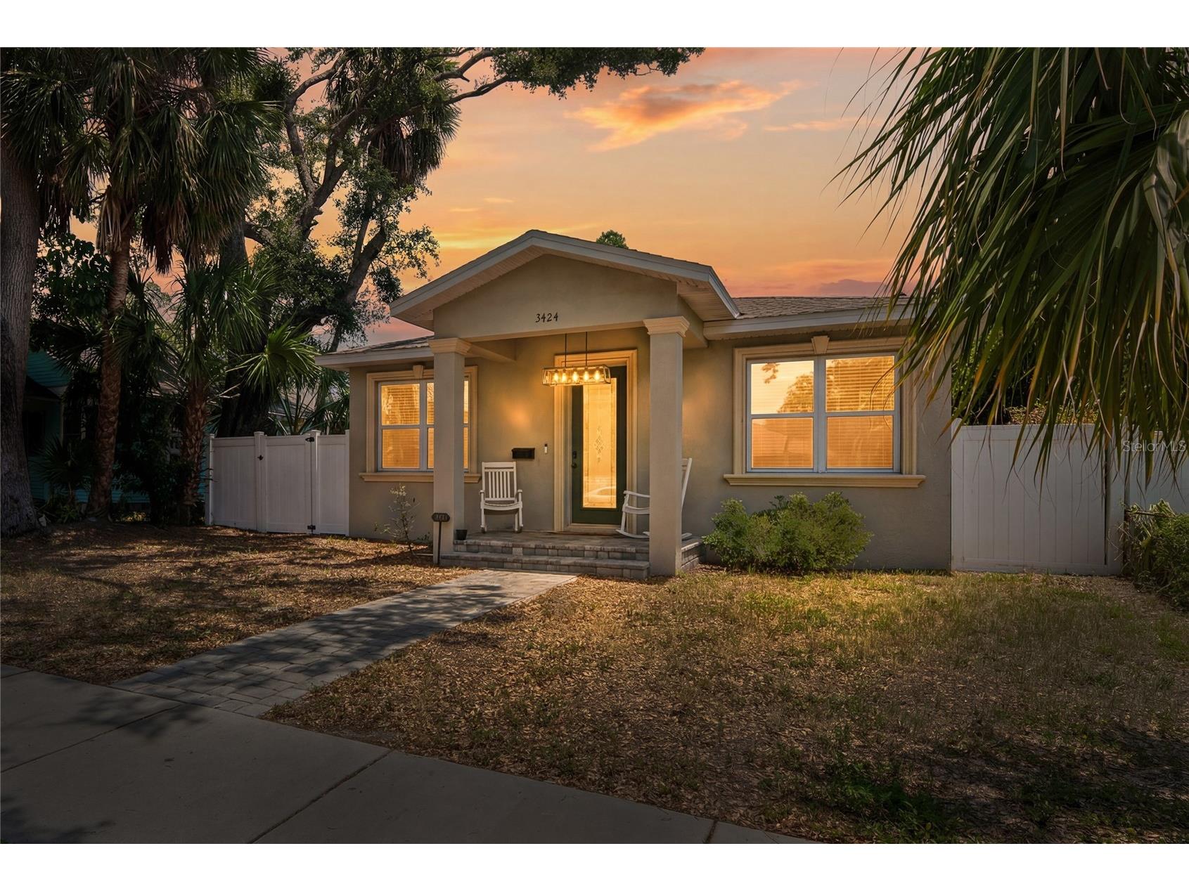 2424 12th Street S Saint Petersburg FL 33705 TB8511687 image1