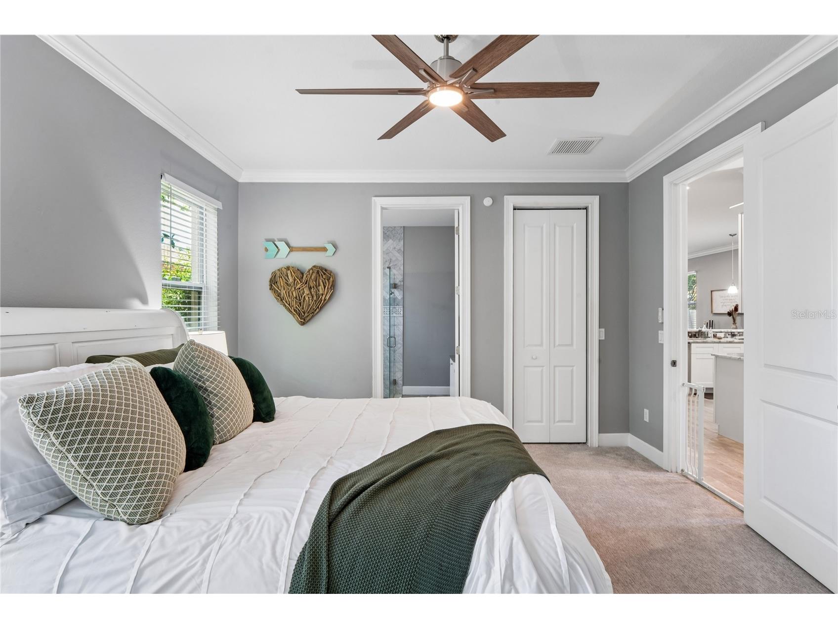 2424 12th Street S Saint Petersburg FL 33705 TB8511687 image14
