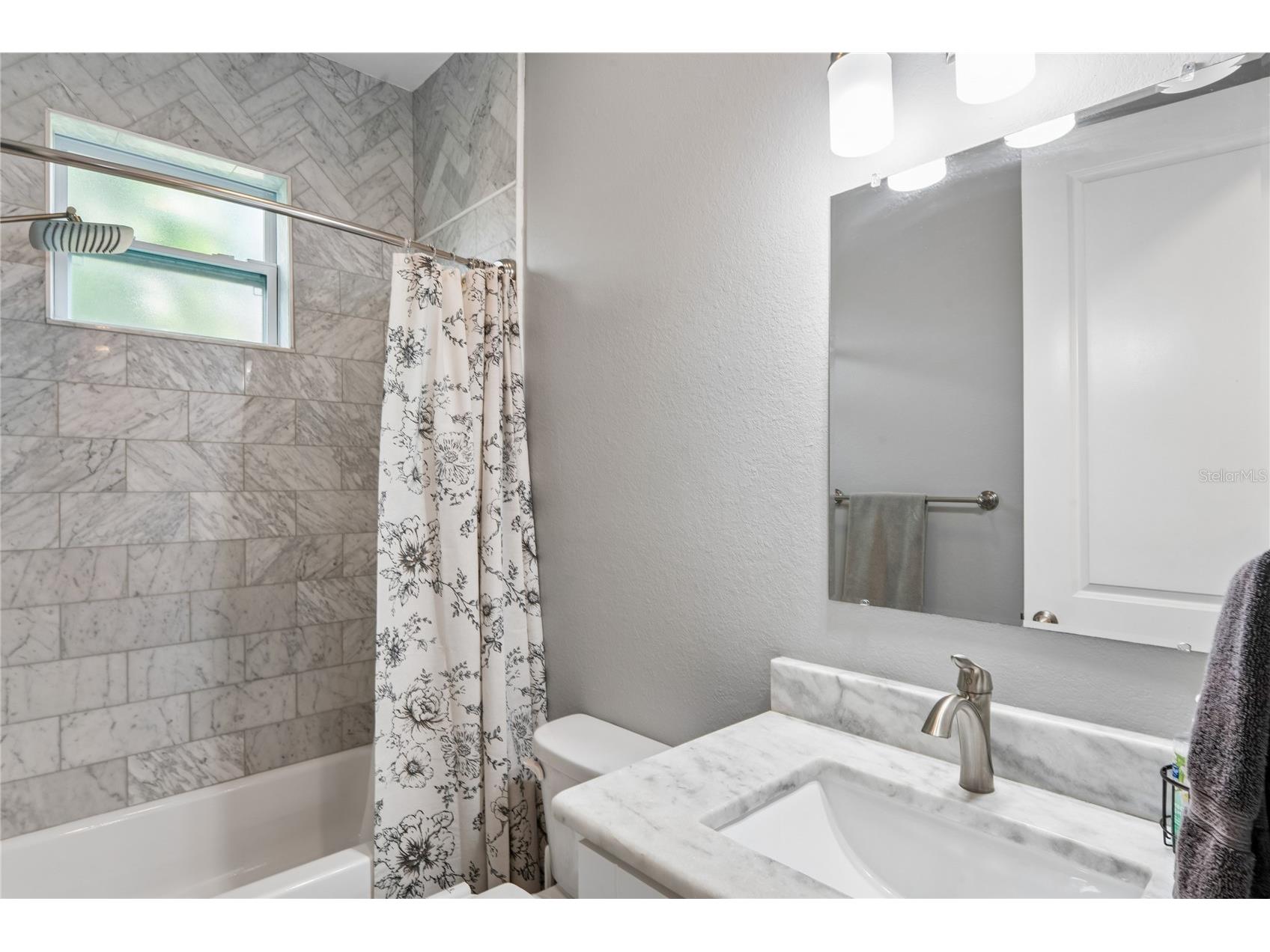 2424 12th Street S Saint Petersburg FL 33705 TB8511687 image21