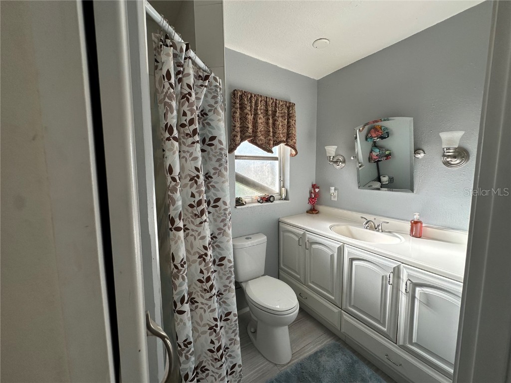 2424 51st Street Sarasota FL 34234 A4666163 image14