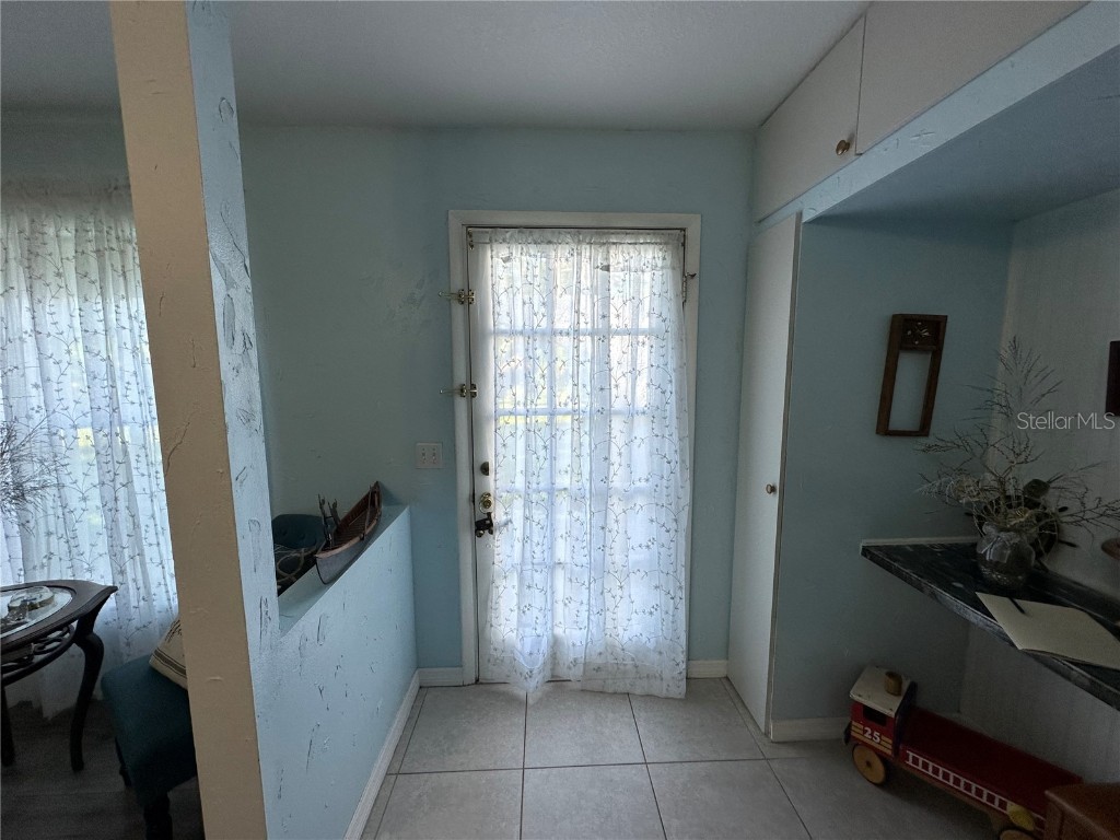 2424 51st Street Sarasota FL 34234 A4666163 image3