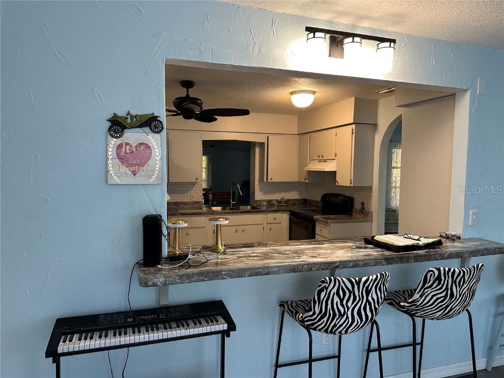 2424 51st Street Sarasota FL 34234 A4666163 image6