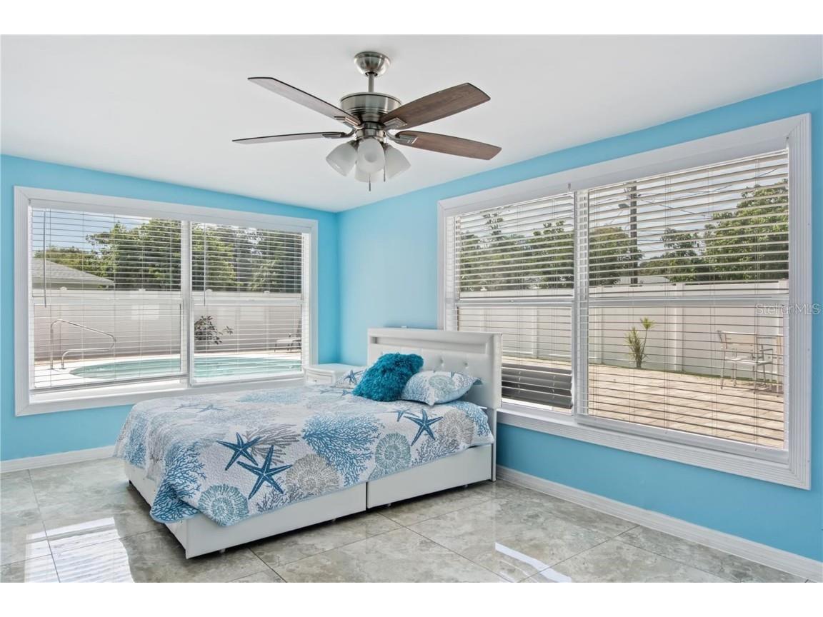 2424 61st Lane N Saint Petersburg FL 33710 TB8436109 image12