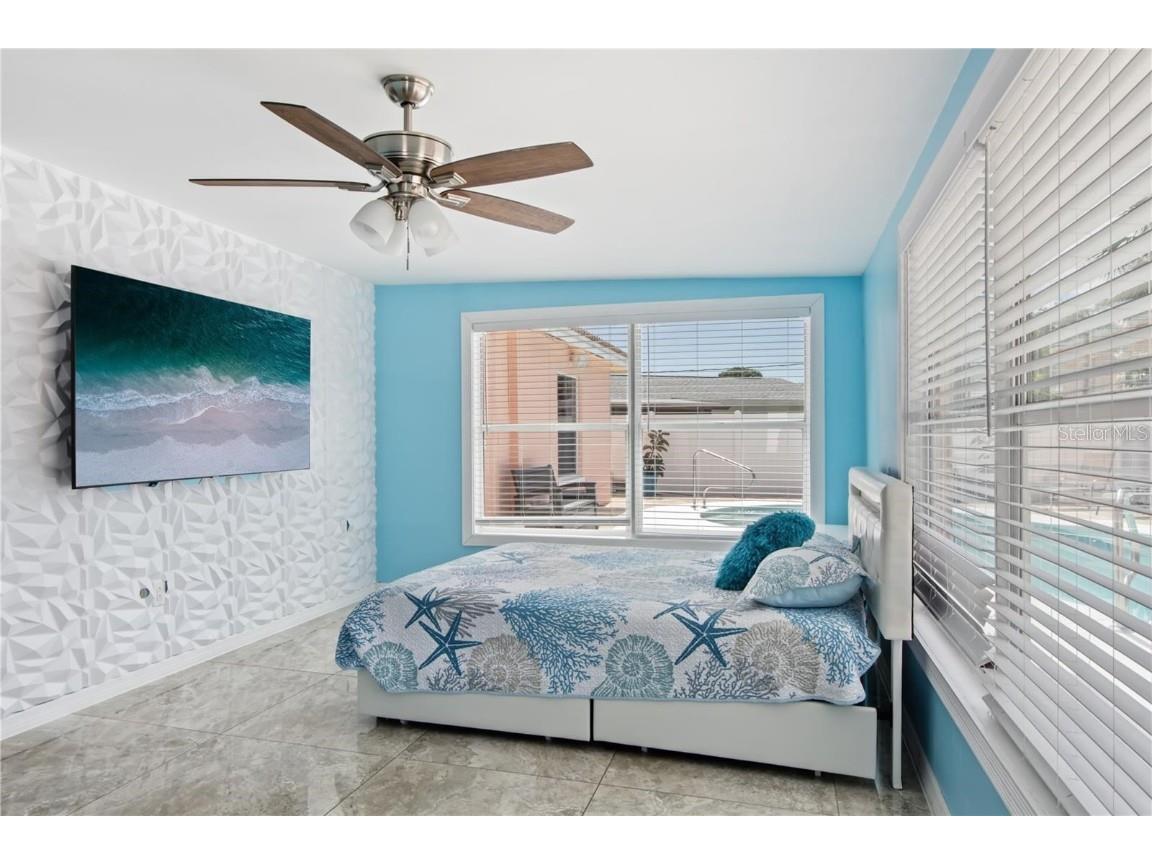 2424 61st Lane N Saint Petersburg FL 33710 TB8436109 image13