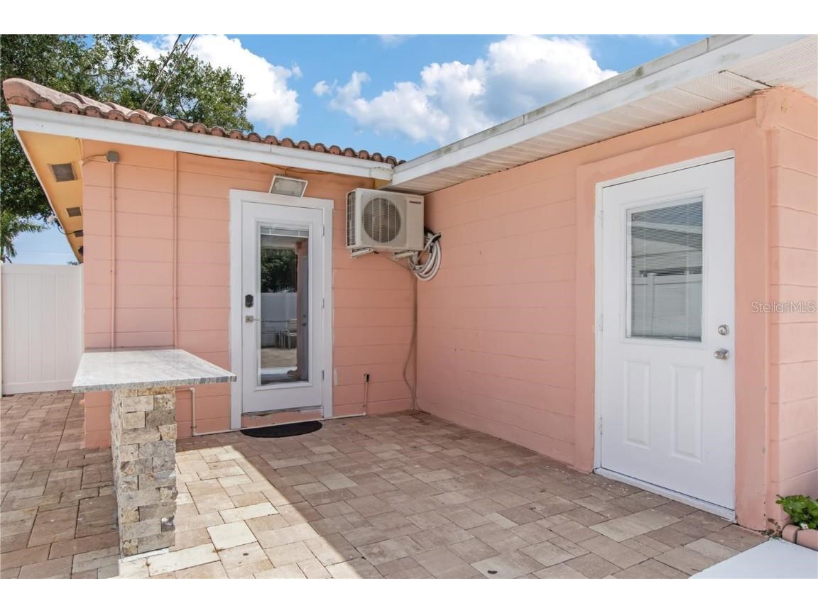 2424 61st Lane N Saint Petersburg FL 33710 TB8436109 image22