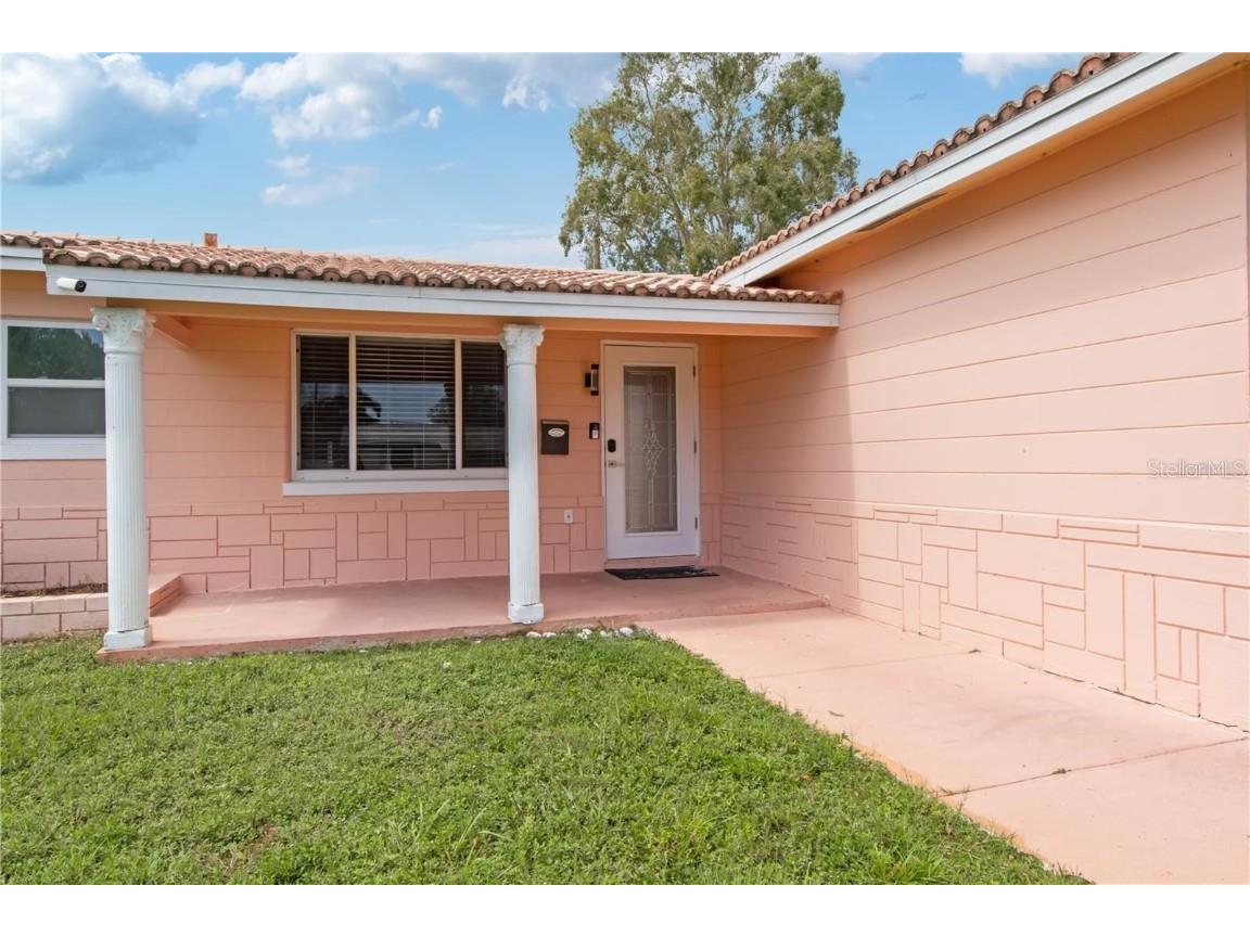 2424 61st Lane N Saint Petersburg FL 33710 TB8436109 image3