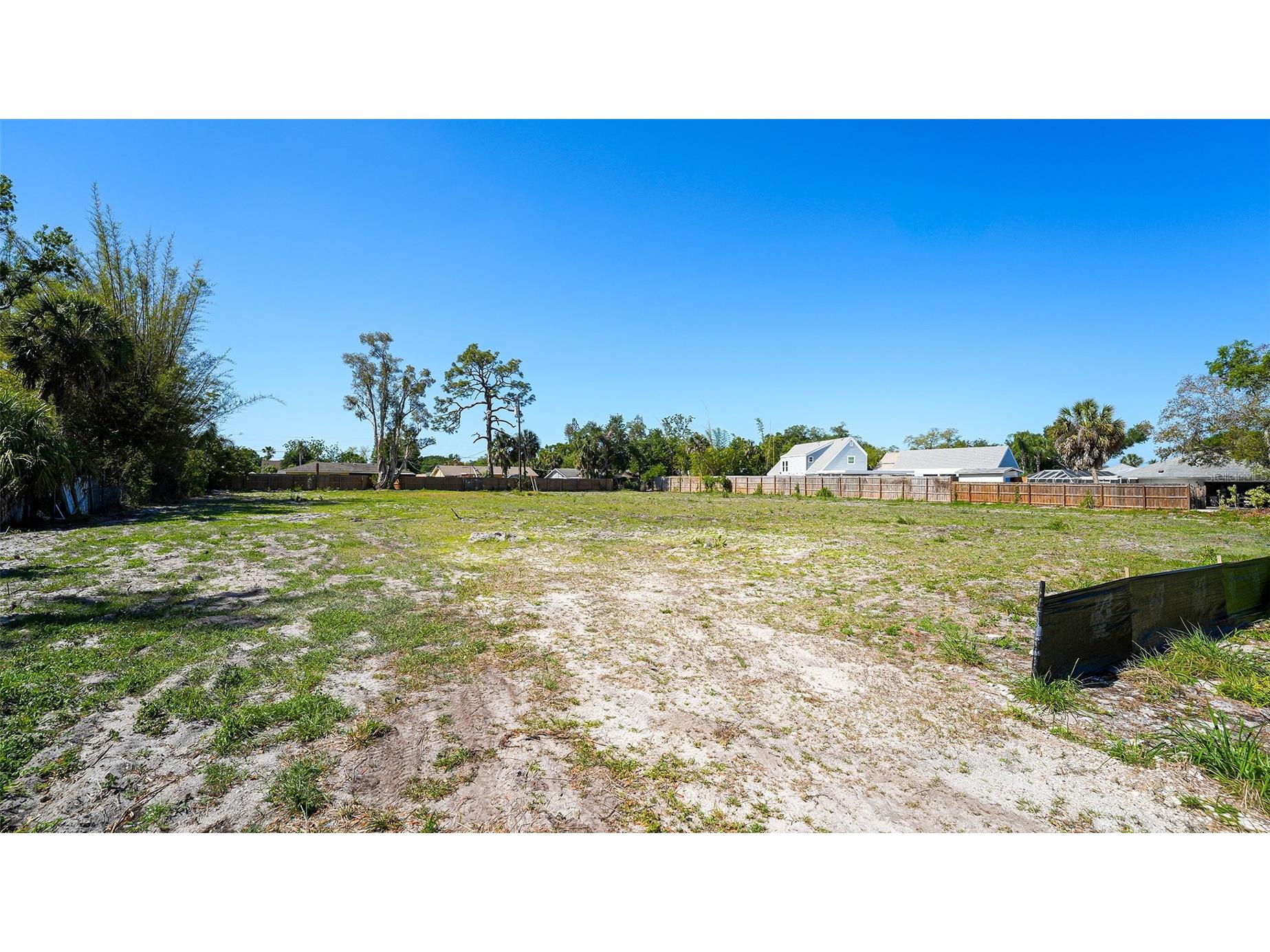 2424 Ashton Road Sarasota FL 34231 A4691268 image32