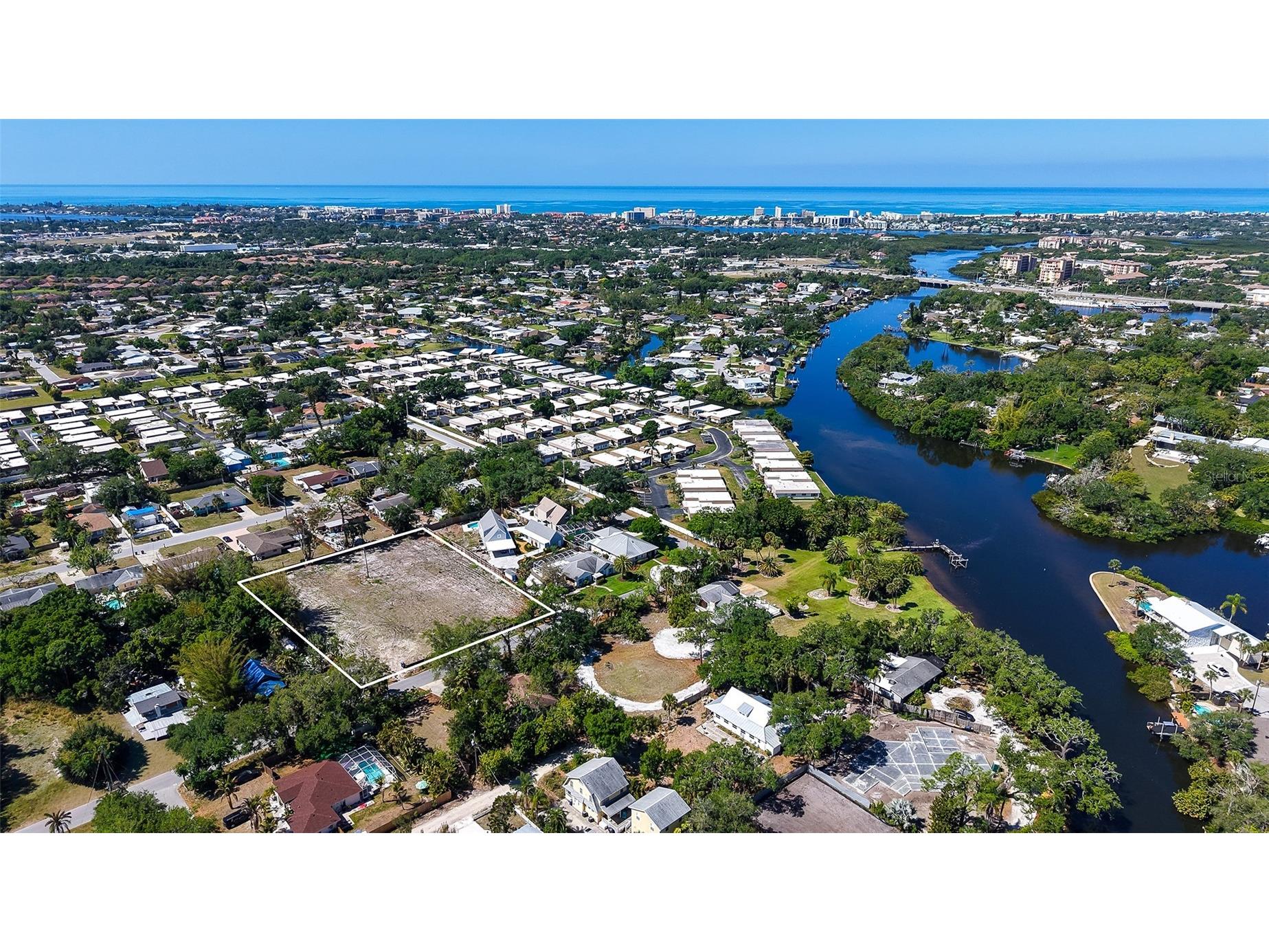 2424 Ashton Road Sarasota FL 34231 A4691268 image36
