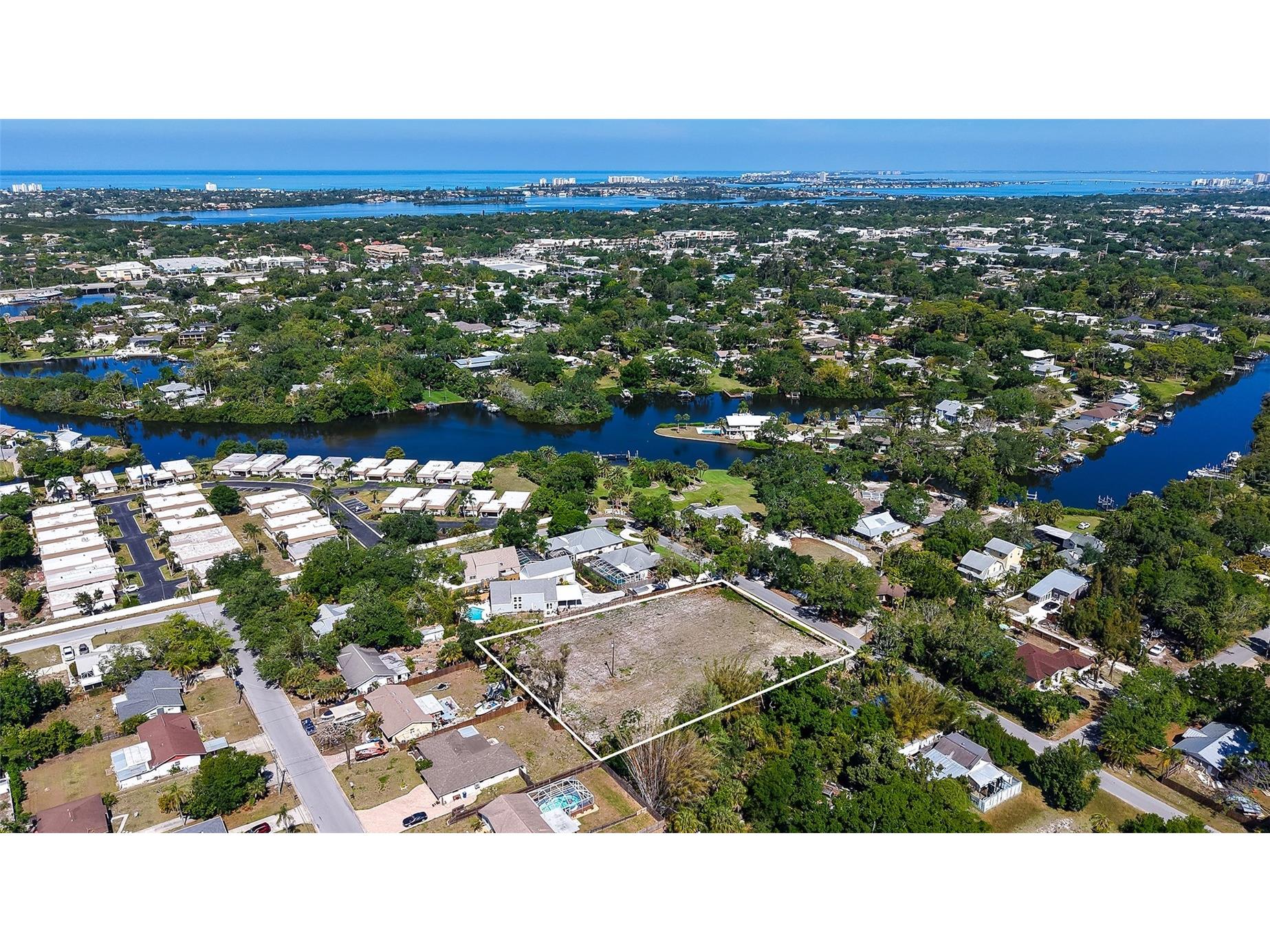 2424 Ashton Road Sarasota FL 34231 A4692212 image5