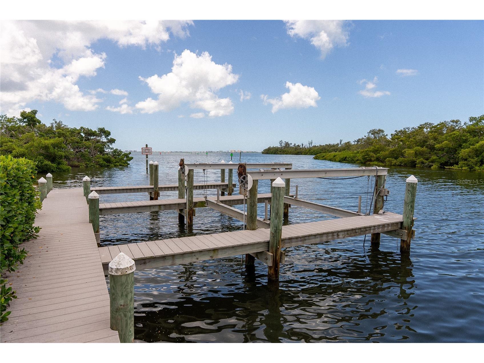 2424 Bay Drive #2424/2426 Bradenton FL 34207 - SARASOTA BAY A4694654 image32