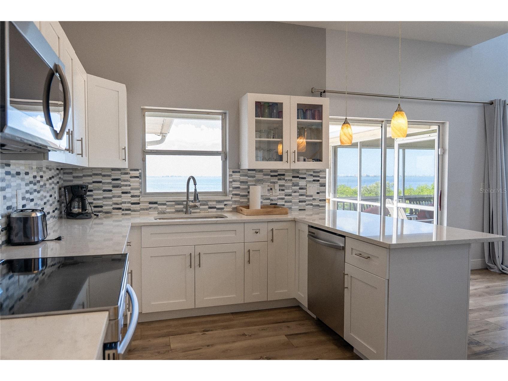 2424 Bay Drive #2424/2426 Bradenton FL 34207 - SARASOTA BAY A4694654 image8