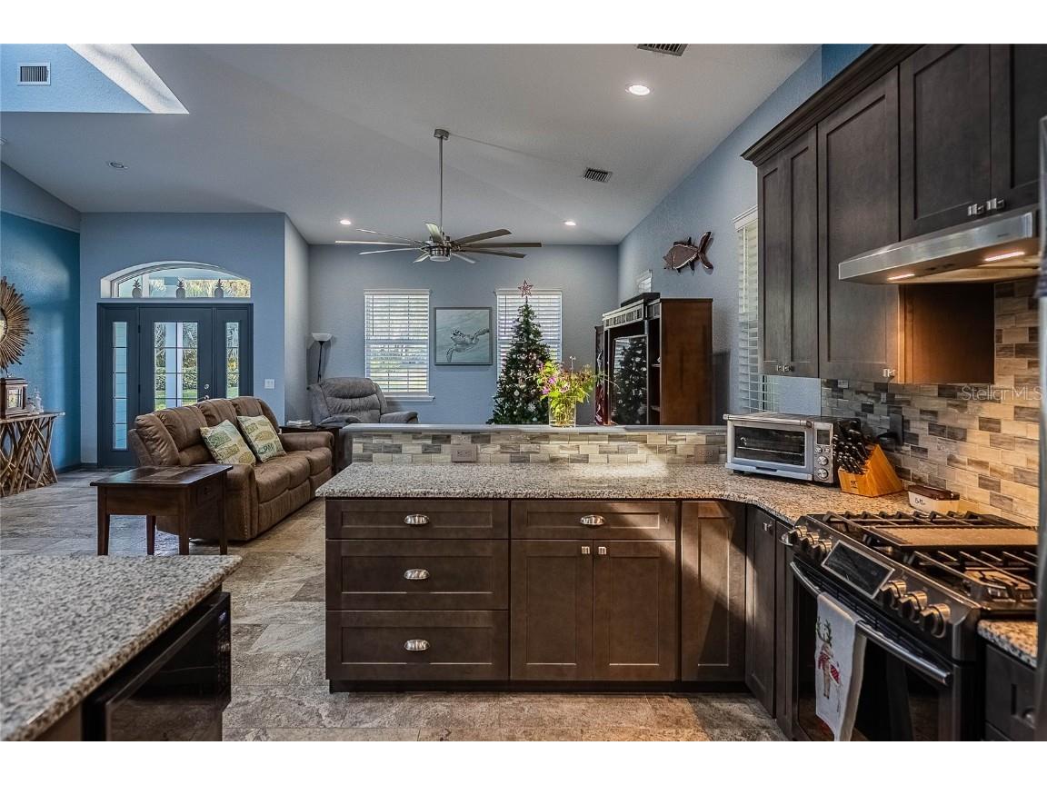 2424 Burns Avenue Lake Wales FL 33898 L4957741 image11