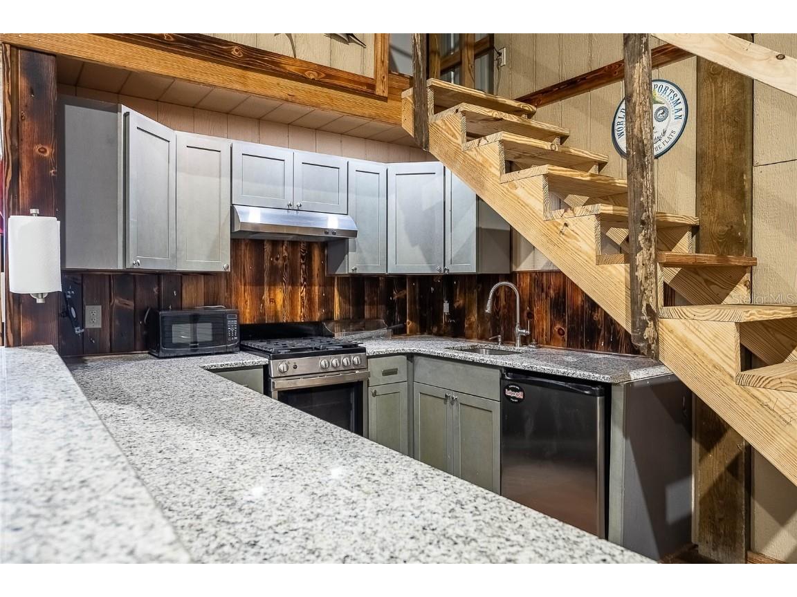 2424 Burns Avenue Lake Wales FL 33898 L4957741 image40