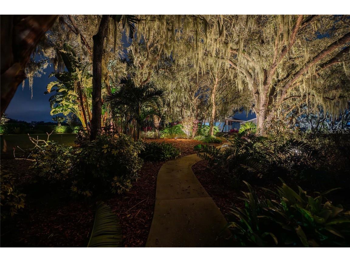 2424 Burns Avenue Lake Wales FL 33898 L4957741 image81