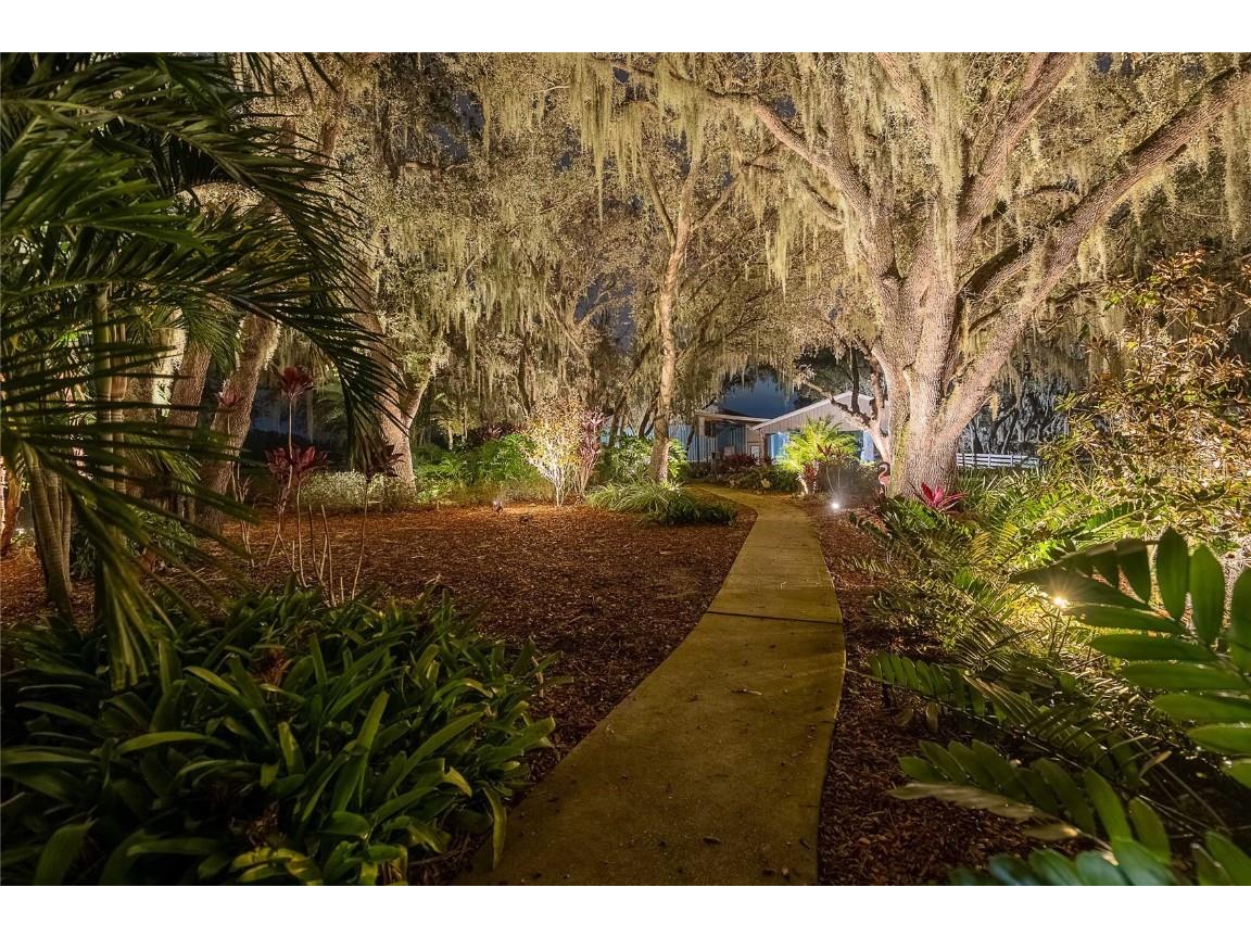 2424 Burns Avenue Lake Wales FL 33898 L4957741 image82