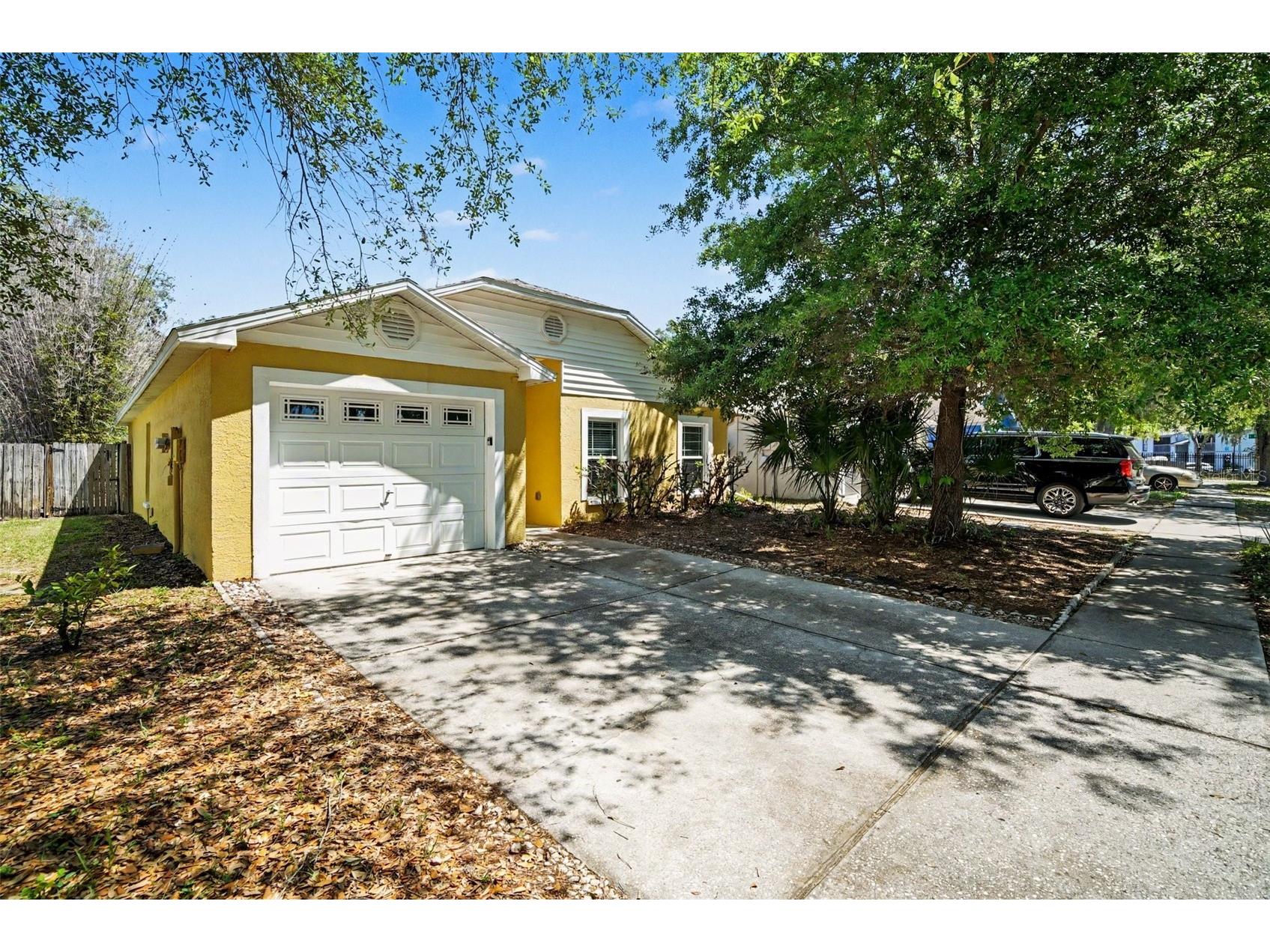 2424 Camden Oaks Place Valrico FL 33594 O6398872 image3