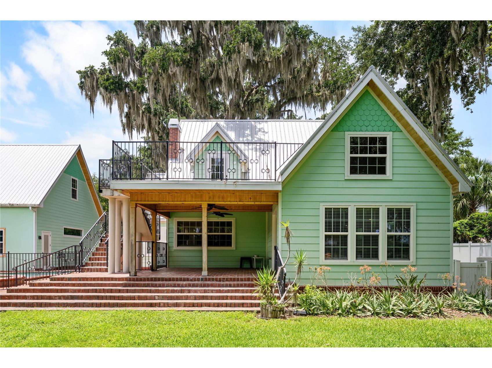 2424 E New York Avenue Deland FL 32724 - LAKE WINNEMISSETT O6423149 image1