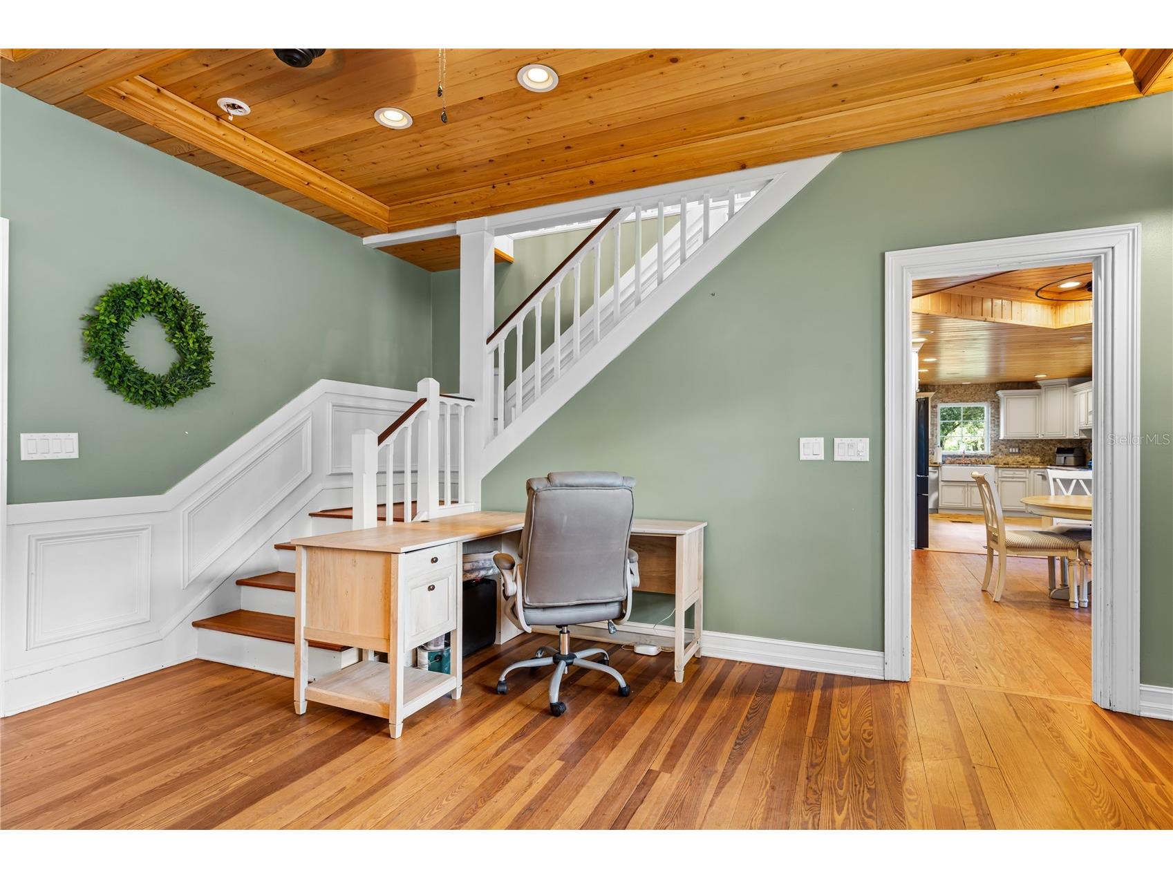 2424 E New York Avenue Deland FL 32724 - LAKE WINNEMISSETT O6423149 image11