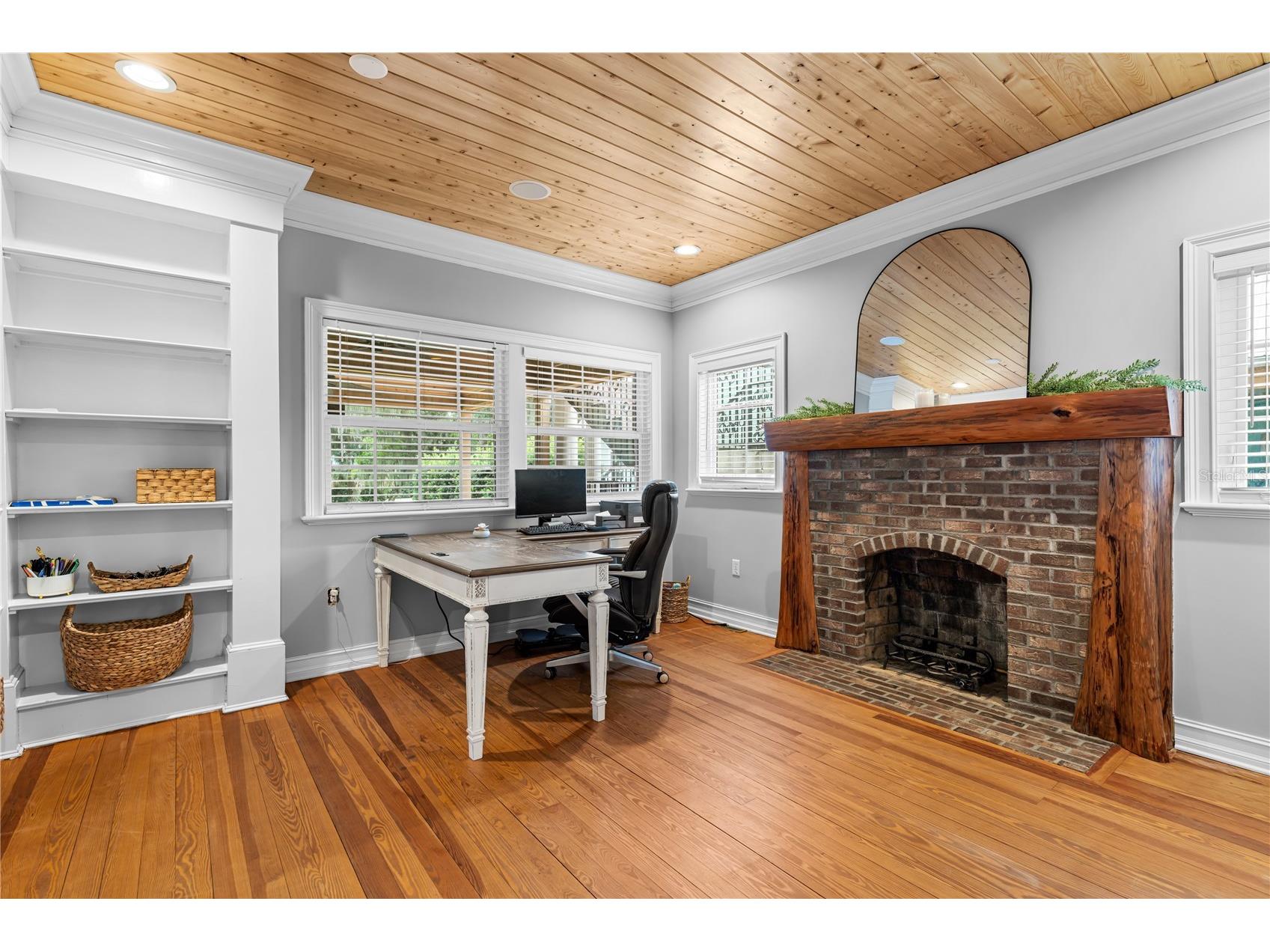2424 E New York Avenue Deland FL 32724 - LAKE WINNEMISSETT O6423149 image19