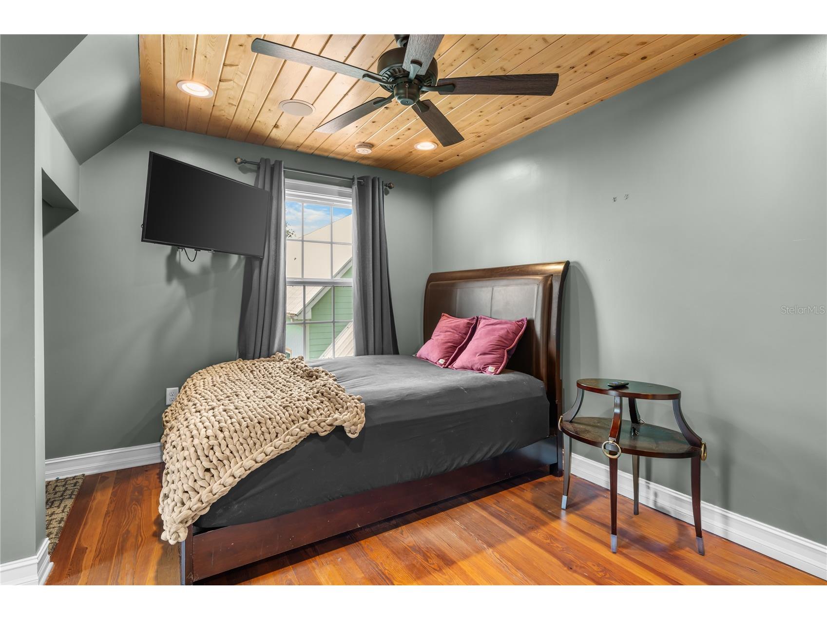 2424 E New York Avenue Deland FL 32724 - LAKE WINNEMISSETT O6423149 image25
