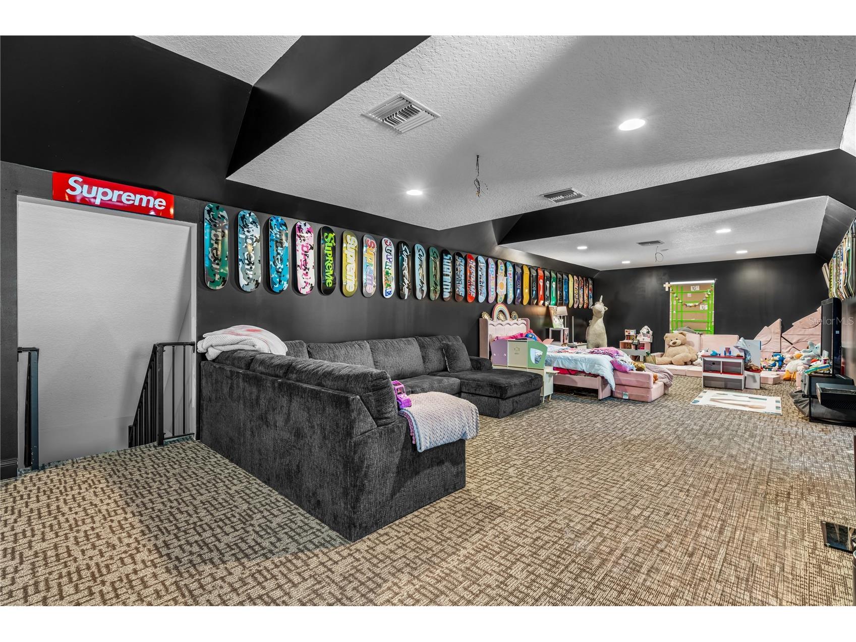 2424 E New York Avenue Deland FL 32724 - LAKE WINNEMISSETT O6423149 image46