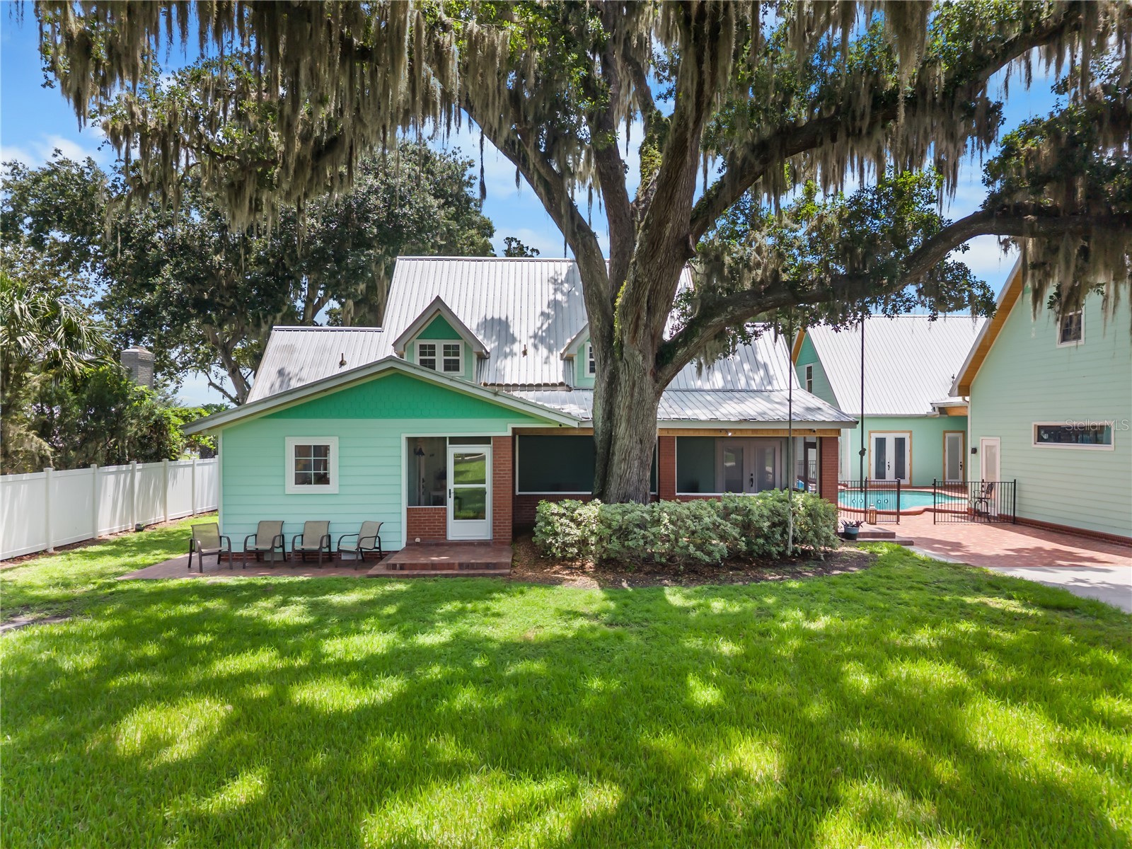 2424 E New York Avenue Deland FL 32724 - LAKE WINNEMISSETT O6423149 image71