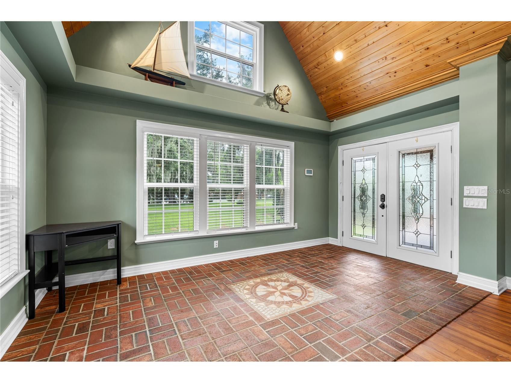 2424 E New York Avenue Deland FL 32724 - LAKE WINNEMISSETT O6423149 image8
