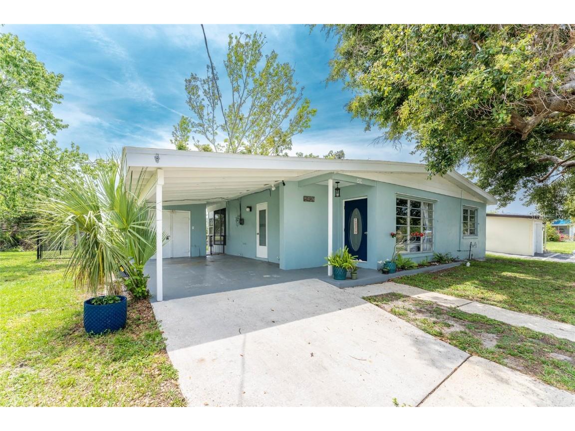 2424 Elkcam Boulevard Port Charlotte FL 33952 - SUNSHINE WATERWAY O6115513 image1