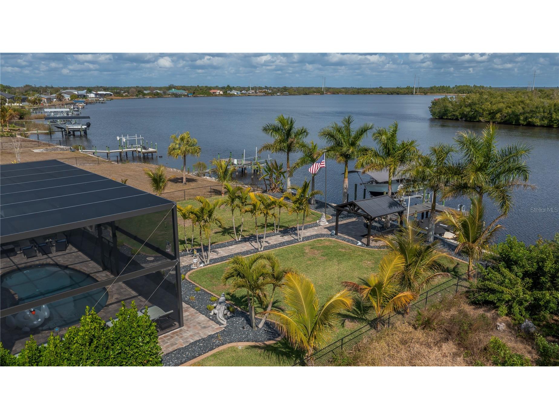 2424 Harbour Drive Punta Gorda FL 33983 - PEACE RIVER C7522148 image3