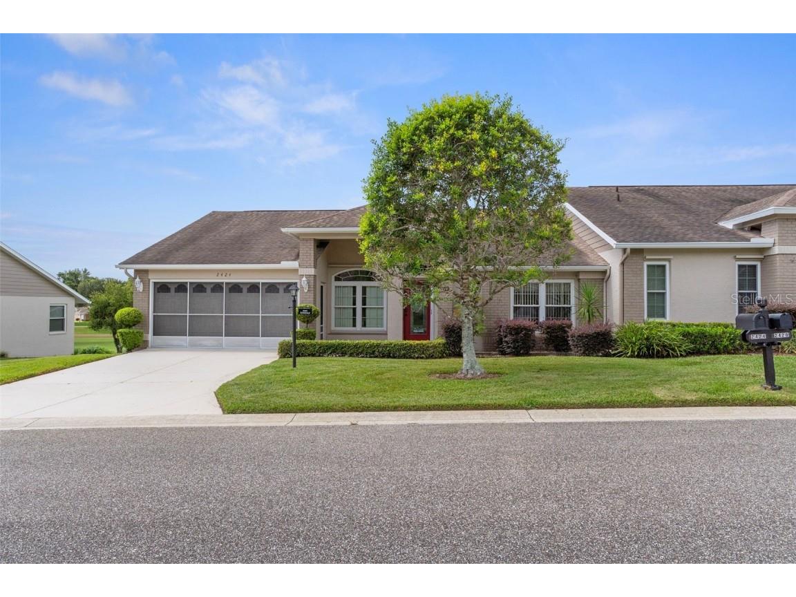 2424 Hidden Trail Drive Spring Hill FL 34606 W7879127 image1