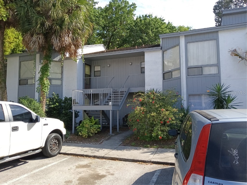 2424 Lemon Tree Lane #2-D Orlando FL 32839 O6186623 image1