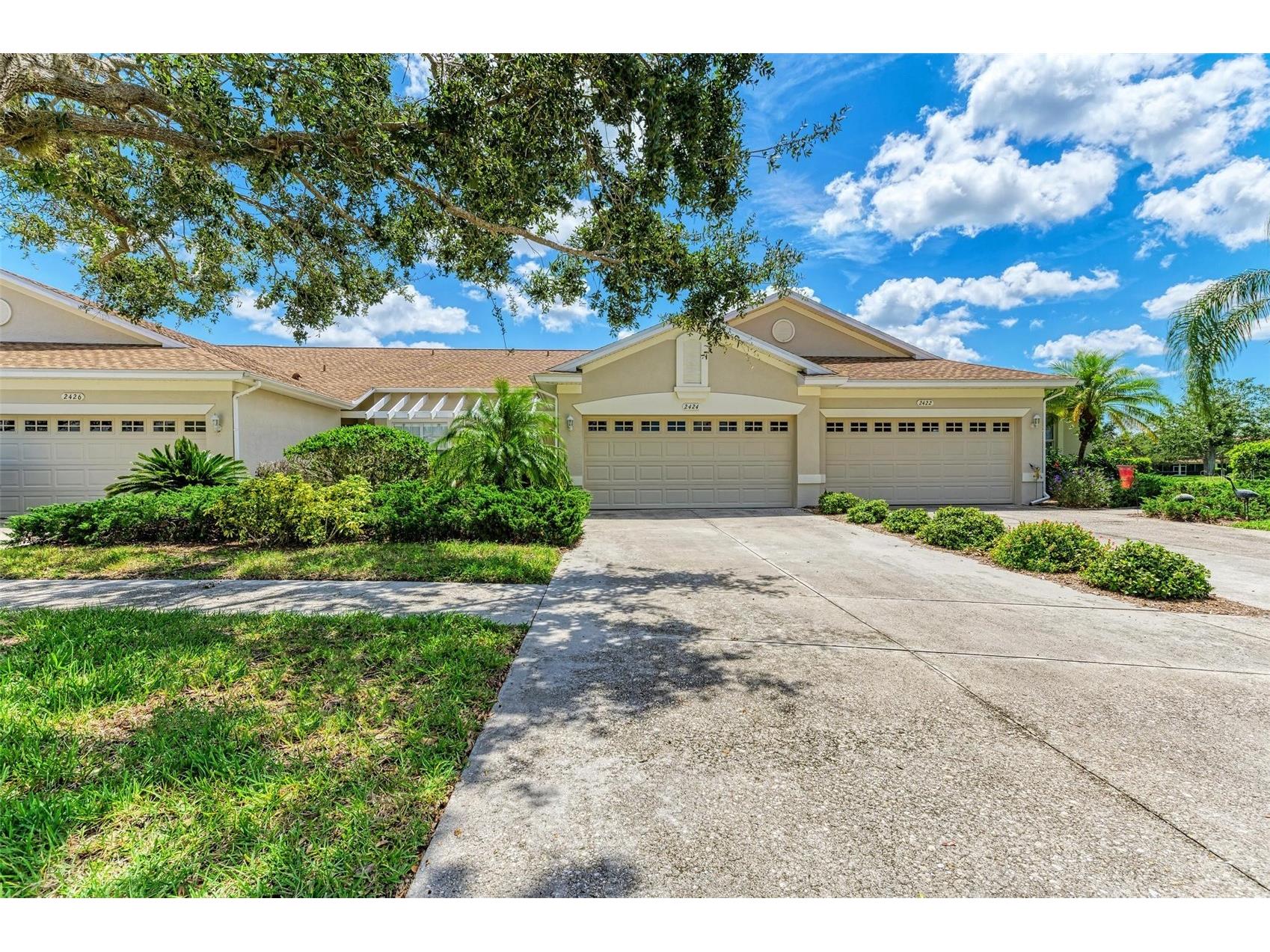 2424 Magnolia Circle North Port FL 34289 D6146020 image1
