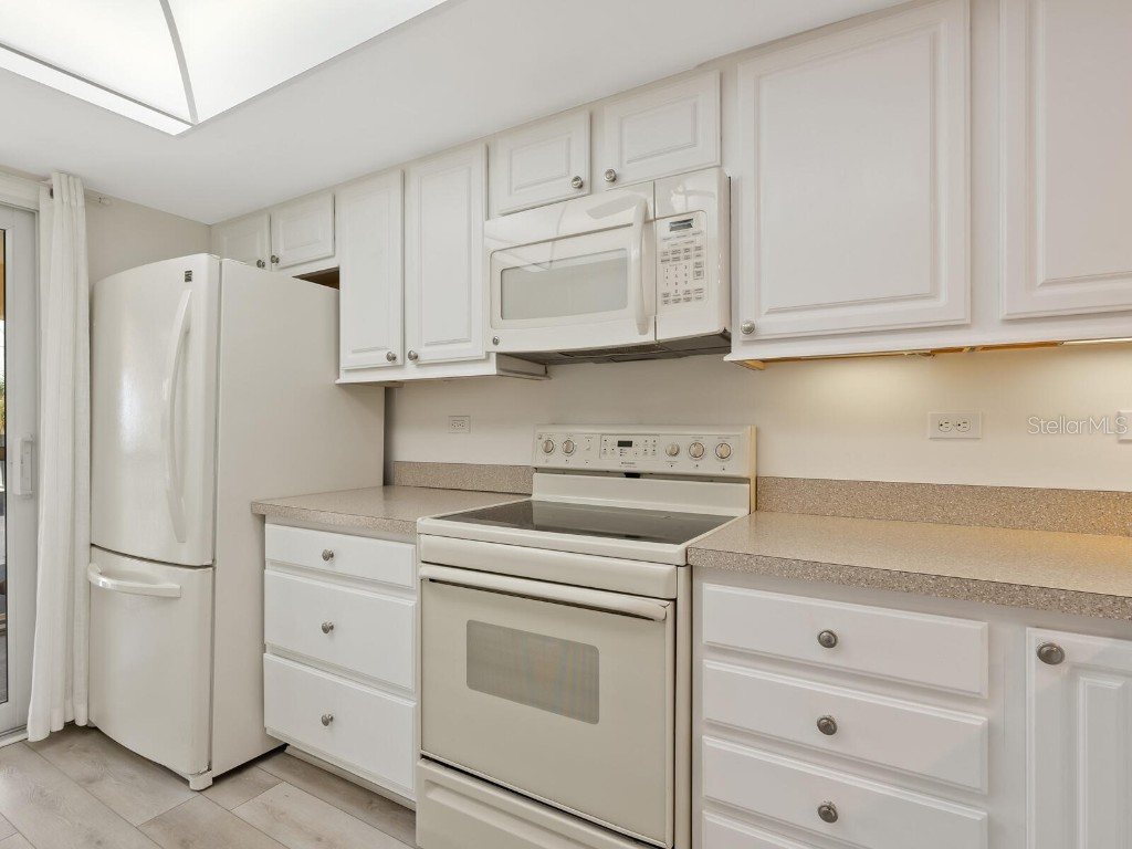 2424 Placida Road #D102 Englewood FL 34224 - LEMON BAY ICW OYSTER CREEK A4654623 image24