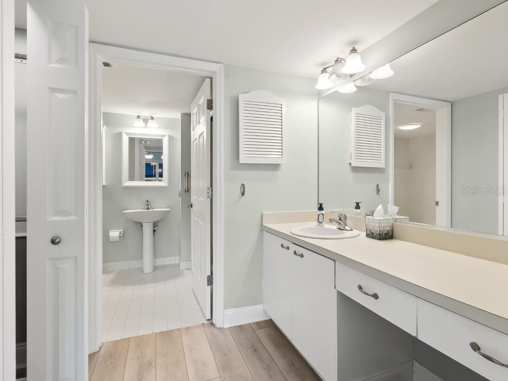 2424 Placida Road #D102 Englewood FL 34224 - LEMON BAY ICW OYSTER CREEK A4654623 image32