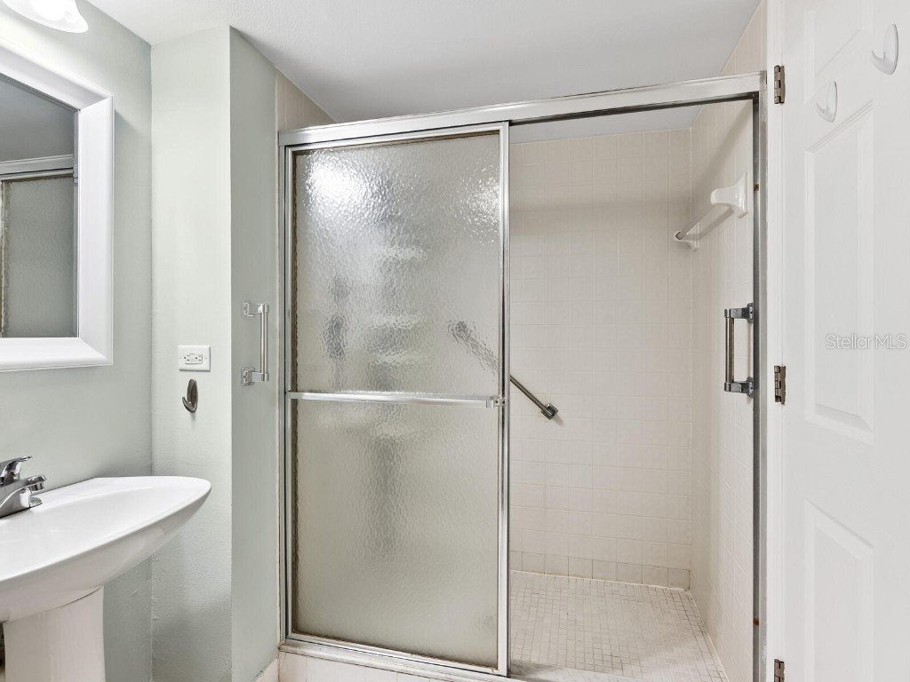 2424 Placida Road #D102 Englewood FL 34224 - LEMON BAY ICW OYSTER CREEK A4654623 image37