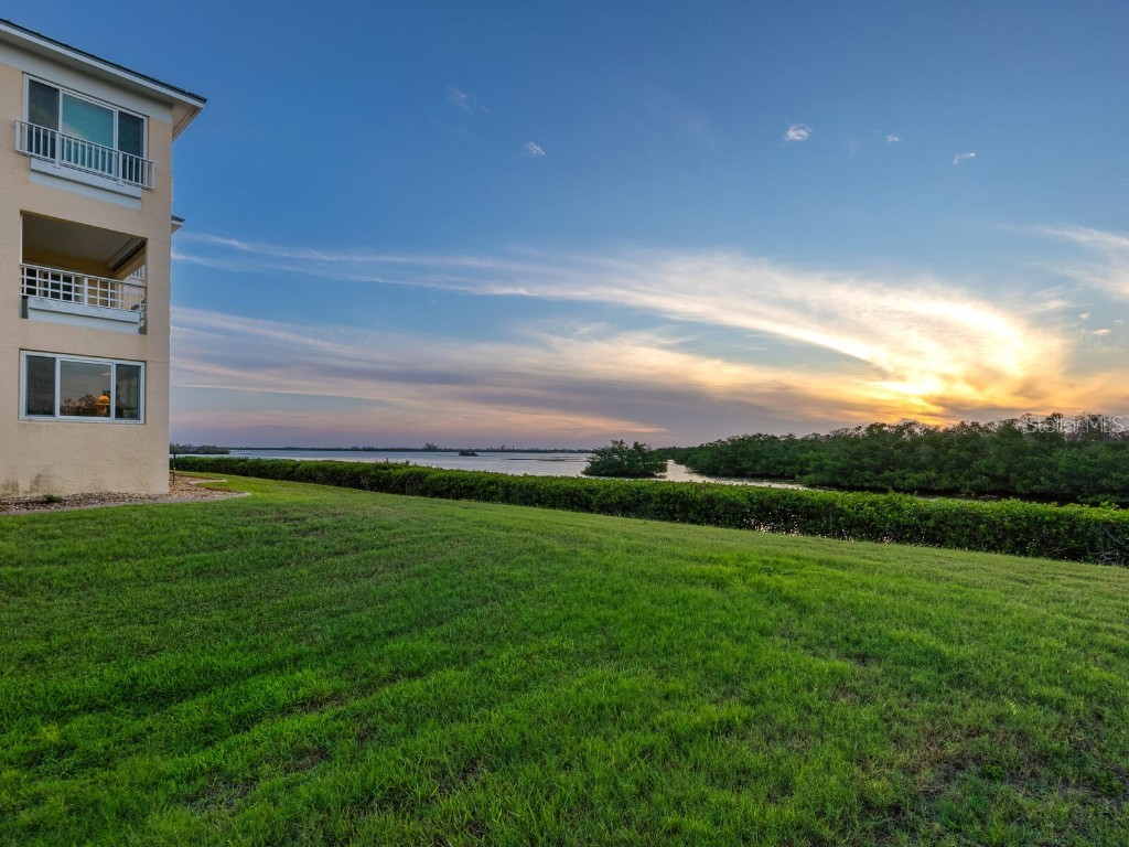 2424 Placida Road #D102 Englewood FL 34224 - LEMON BAY ICW OYSTER CREEK A4654623 image38