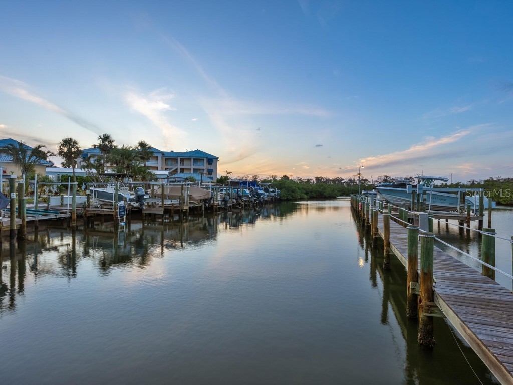 2424 Placida Road #D102 Englewood FL 34224 - LEMON BAY ICW OYSTER CREEK A4654623 image51