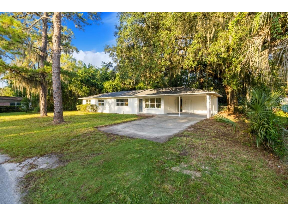2424 SE 13th Street Gainesville FL 32641 A4581341 image1