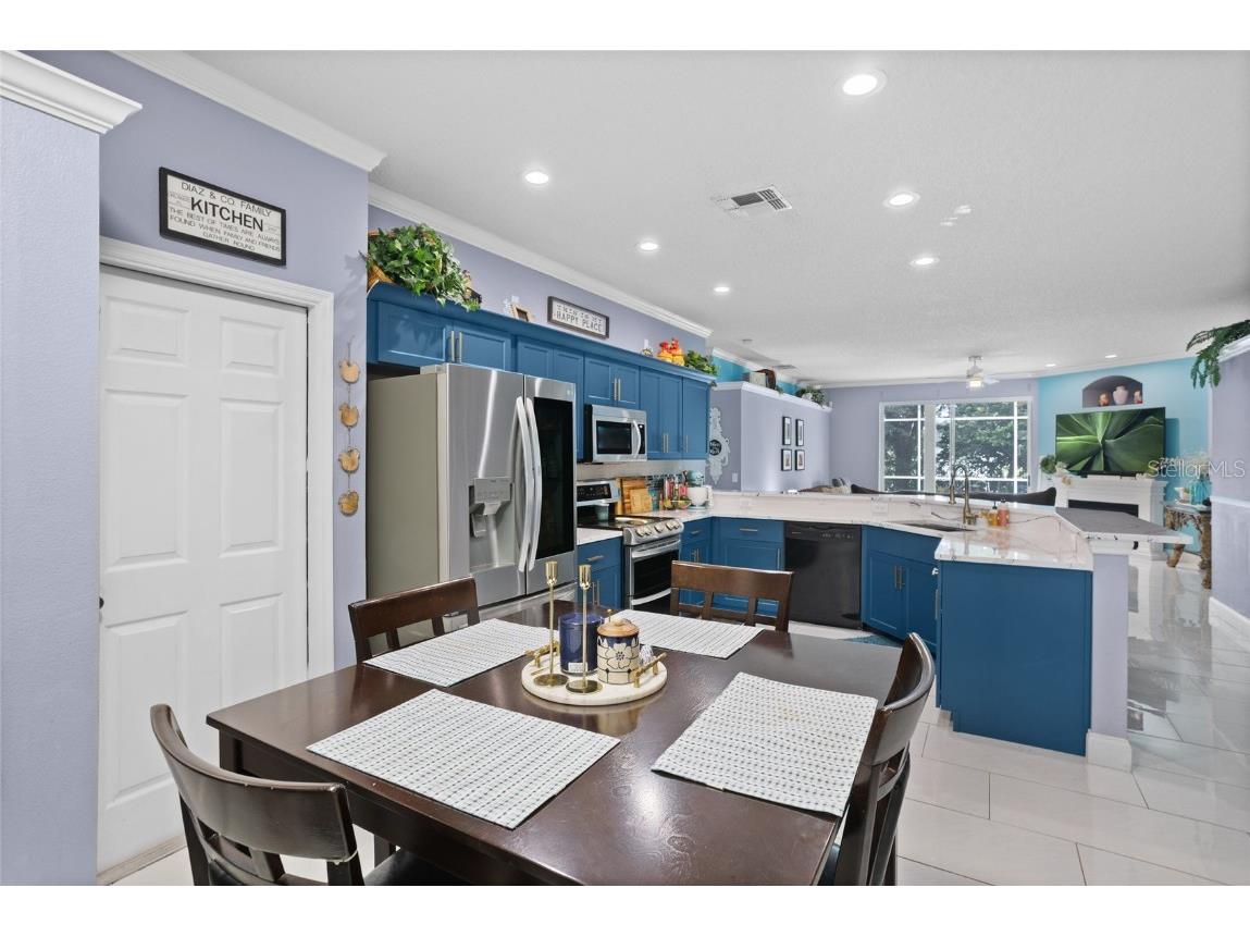 2424 Stone Cross Circle Orlando FL 32828 O6343618 image12