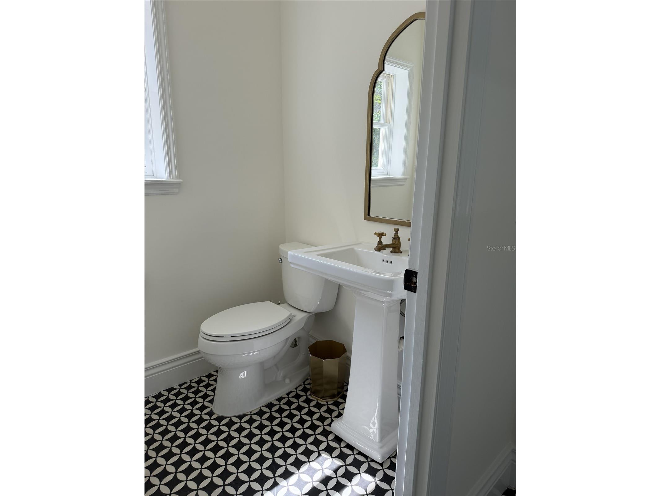 2424 Summerwood Court Dunedin FL 34698 TB8494815 image4