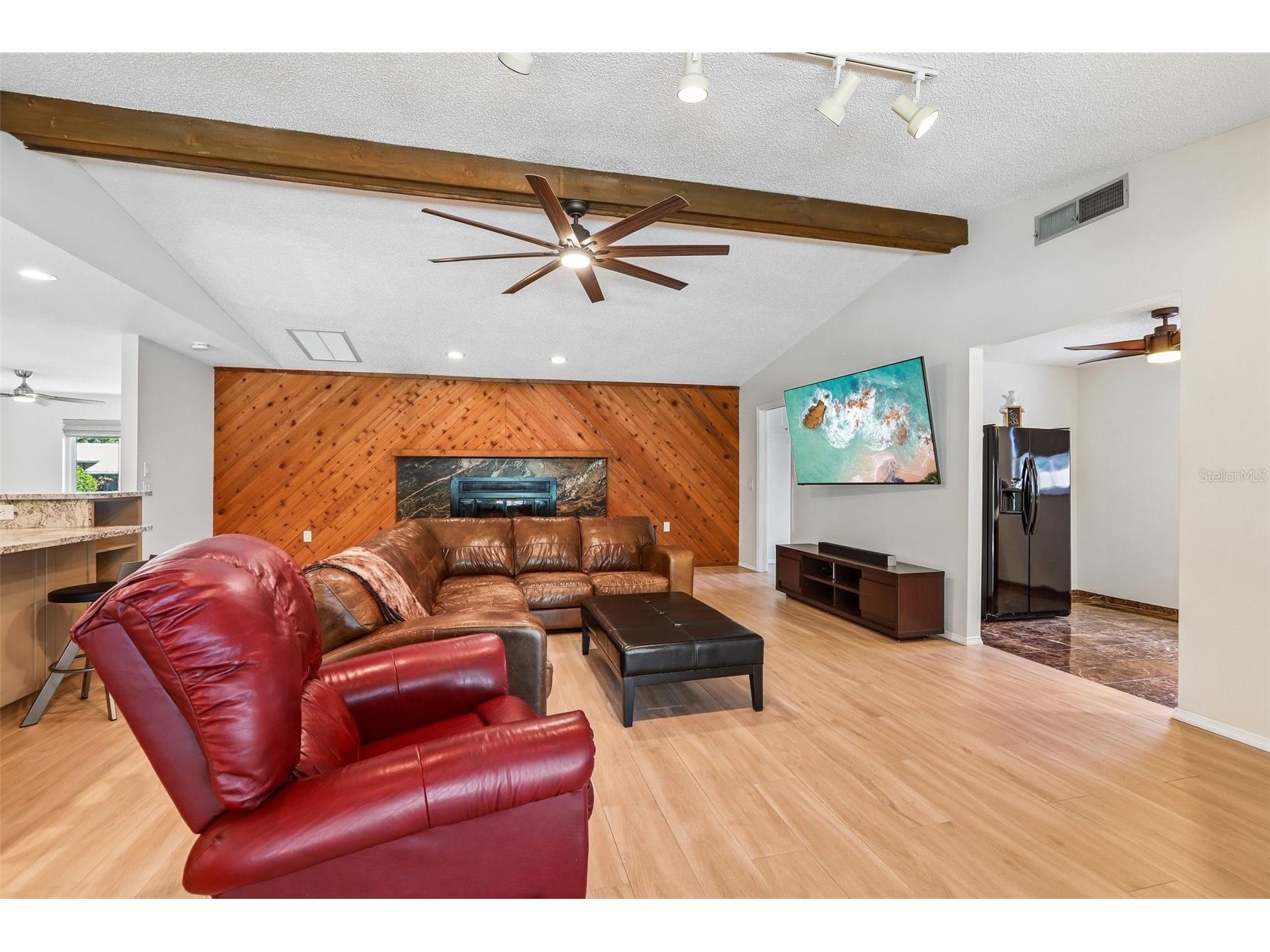 2424 Sundancer Drive Clearwater FL 33759 TB8507433 image19