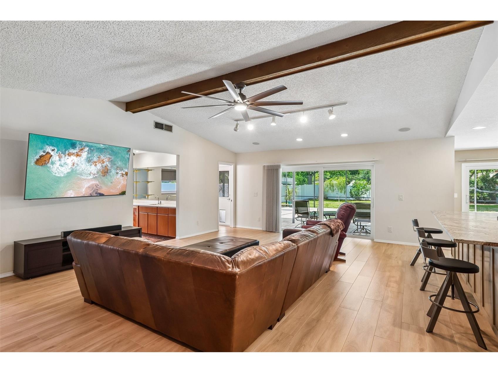 2424 Sundancer Drive Clearwater FL 33759 TB8507433 image23