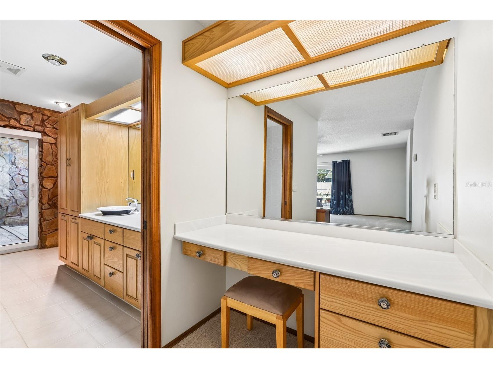 2424 Sundancer Drive Clearwater FL 33759 TB8507433 image45