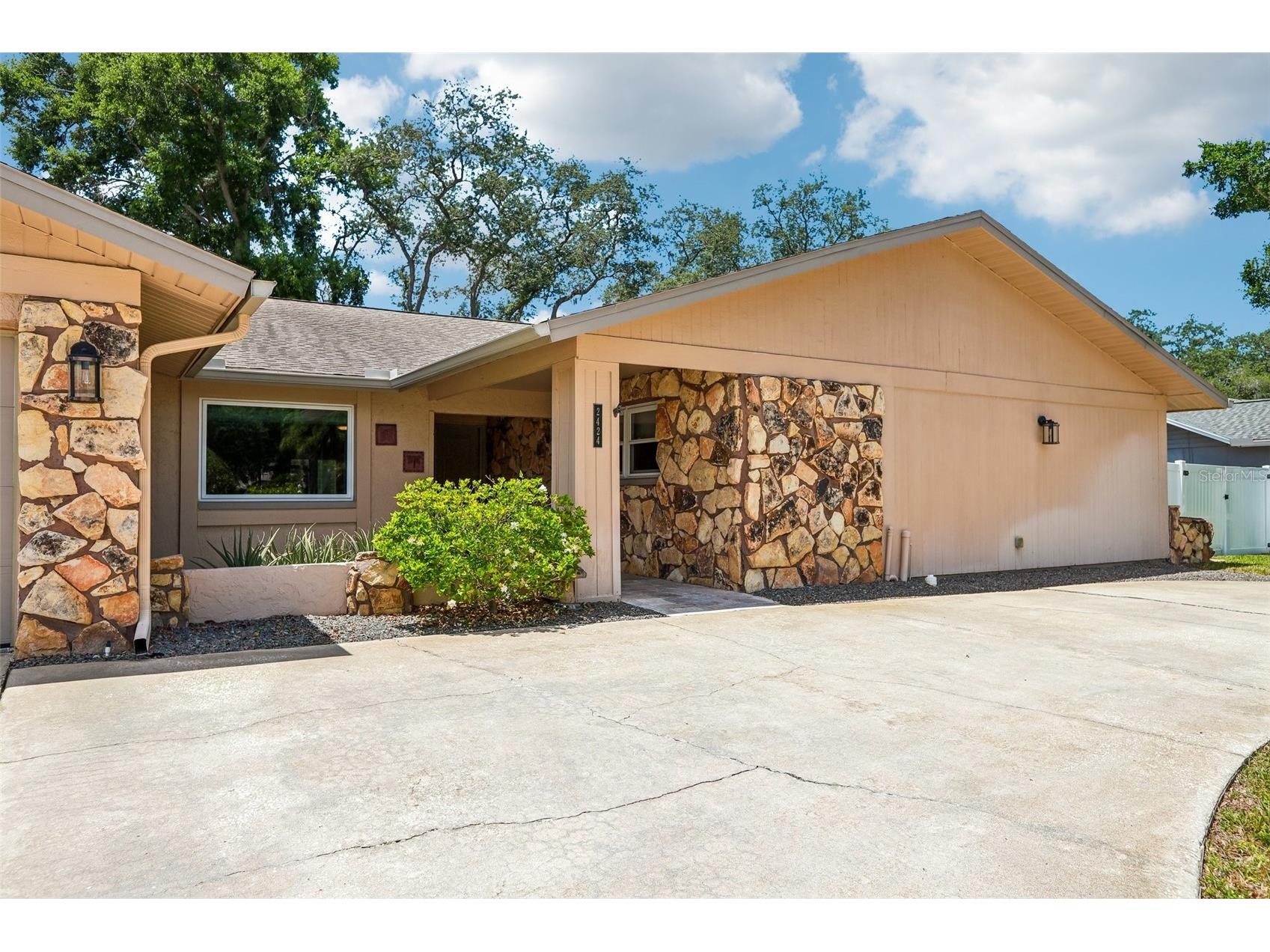 2424 Sundancer Drive Clearwater FL 33759 TB8507433 image5