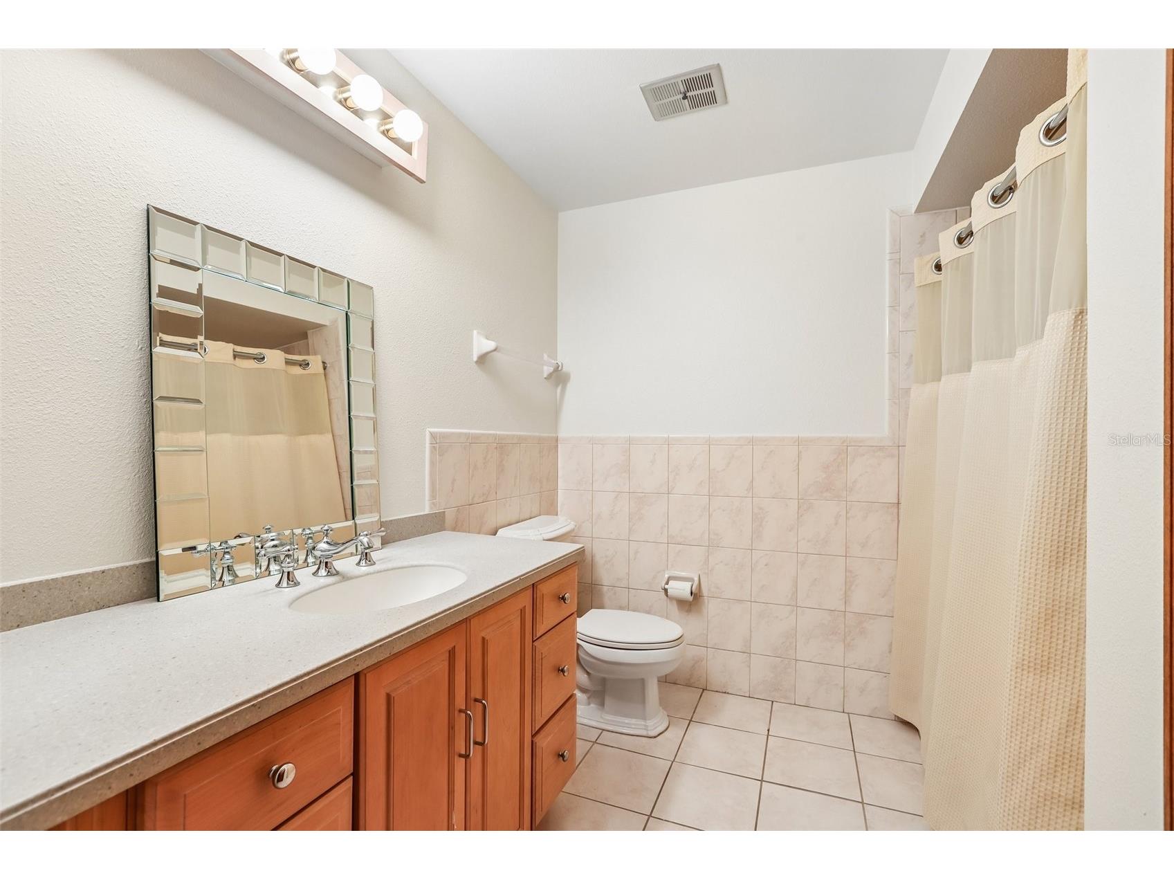 2424 Sundancer Drive Clearwater FL 33759 TB8507433 image54